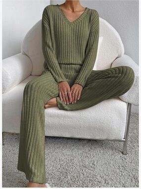Olive Ribbed V-Neck Wide-Leg Lounge Pants & Top Set